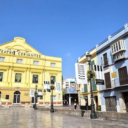 Lyrioshomes Malaga Cervantes المظهر الخارجي الصورة