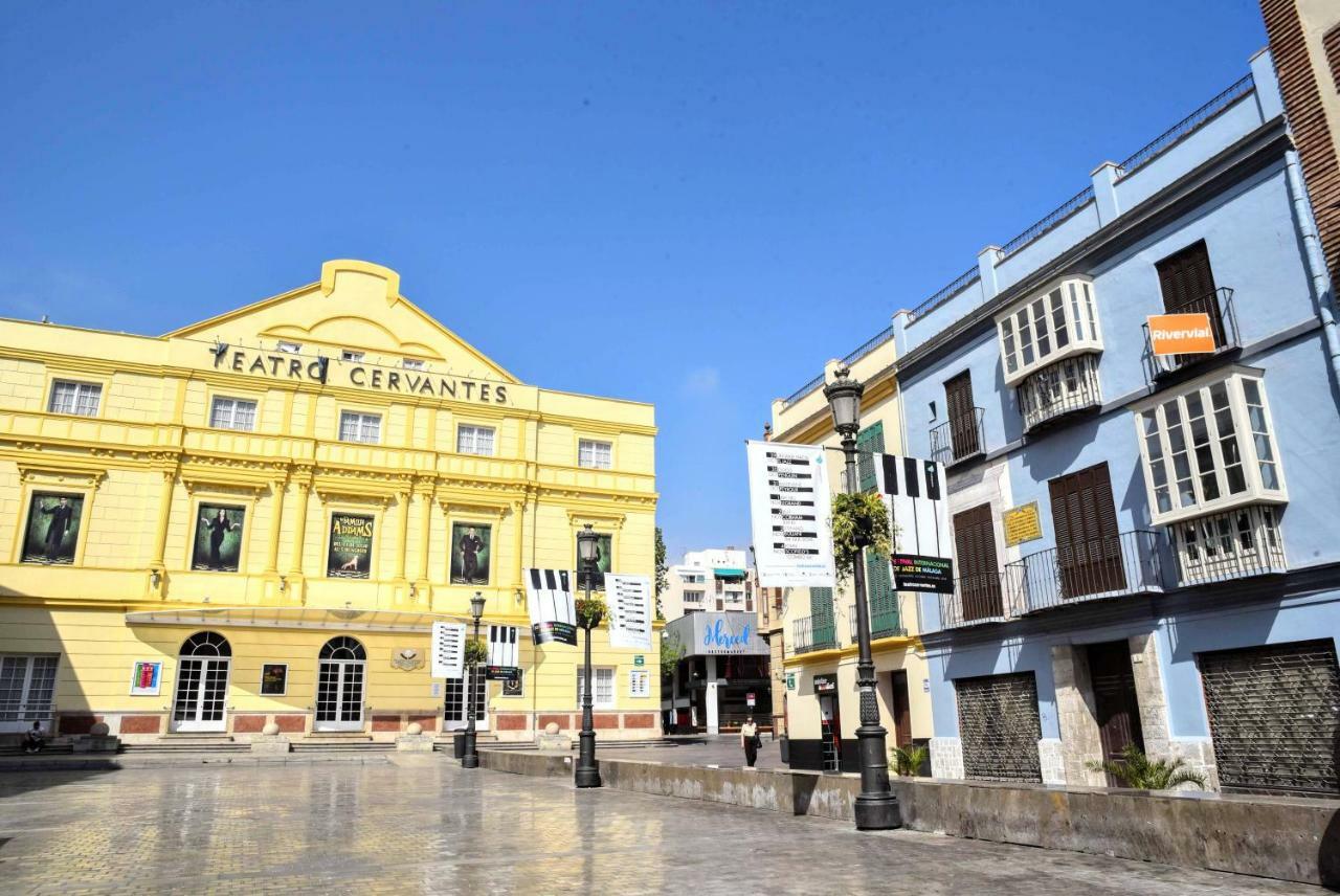 Lyrioshomes Malaga Cervantes المظهر الخارجي الصورة