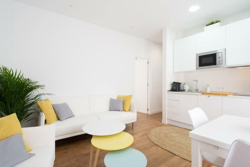 Lyrioshomes Malaga Cervantes المظهر الخارجي الصورة